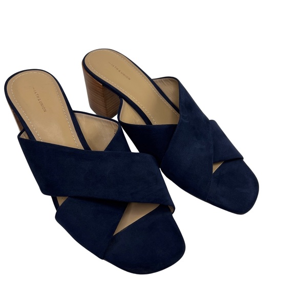 14th & Union Shoes - 14th & Union Navy Blue Block Wood Heeled Cross Strap Sandals Size 11